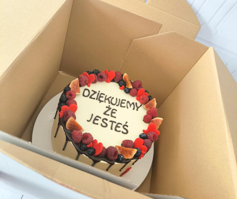 Pudełko na tort – jak je złożyć?